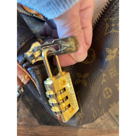 Louis Vuitton Keepal Bandouliere 45 Travel Bag Authentic Monogrammed Mobwife - Picture 16 of 16